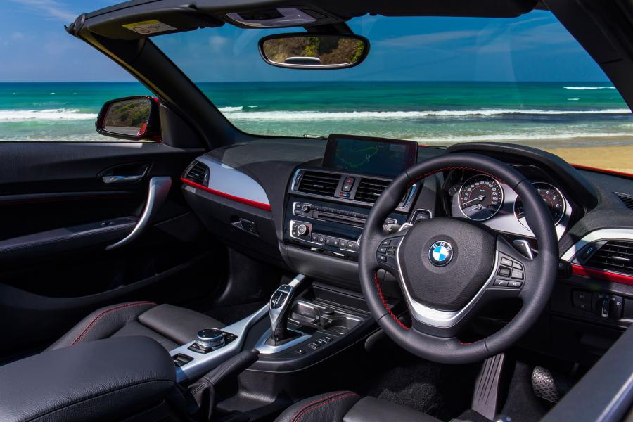  BMW 228i Convertible Sport Line 2015 года  (AU) (фото 10 из 13)